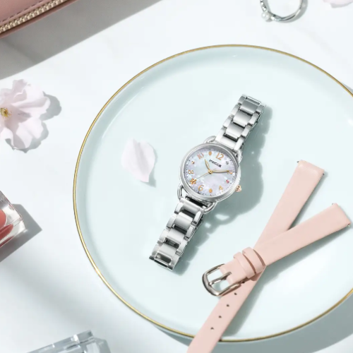 【Wicca】ふんわり舞う桜の花を表現した限定モデル登場🌸