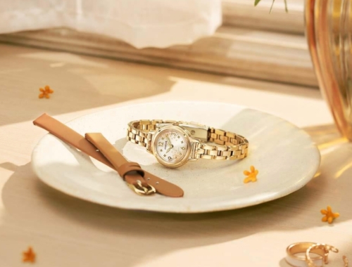「キンモクセイ」をモチーフにした限定モデル入荷✨